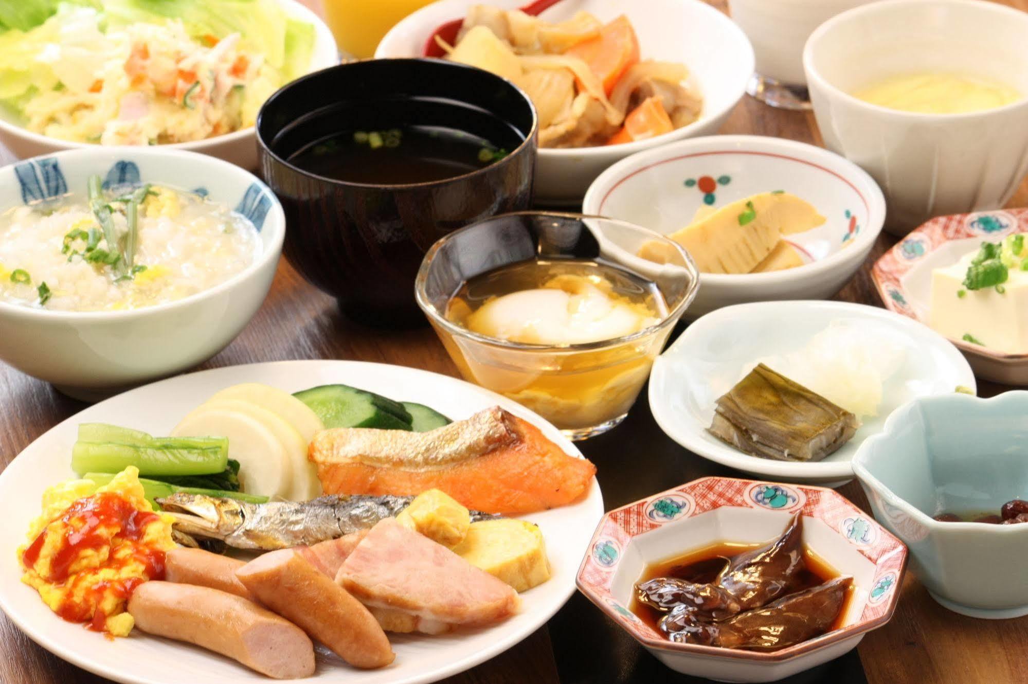 Fukui Manten Hotel Ekimae Dış mekan fotoğraf